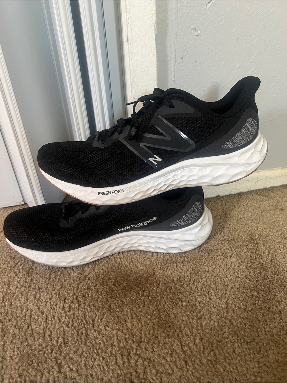 New balance Arishi